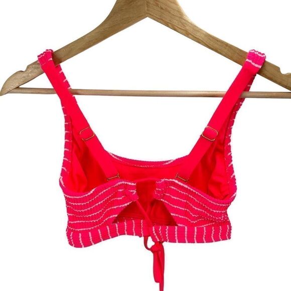 Xhilaration Womens Bikini Top Striped Textured Swimsuit Lined Hot Pink Medium - Picture 2 of 7